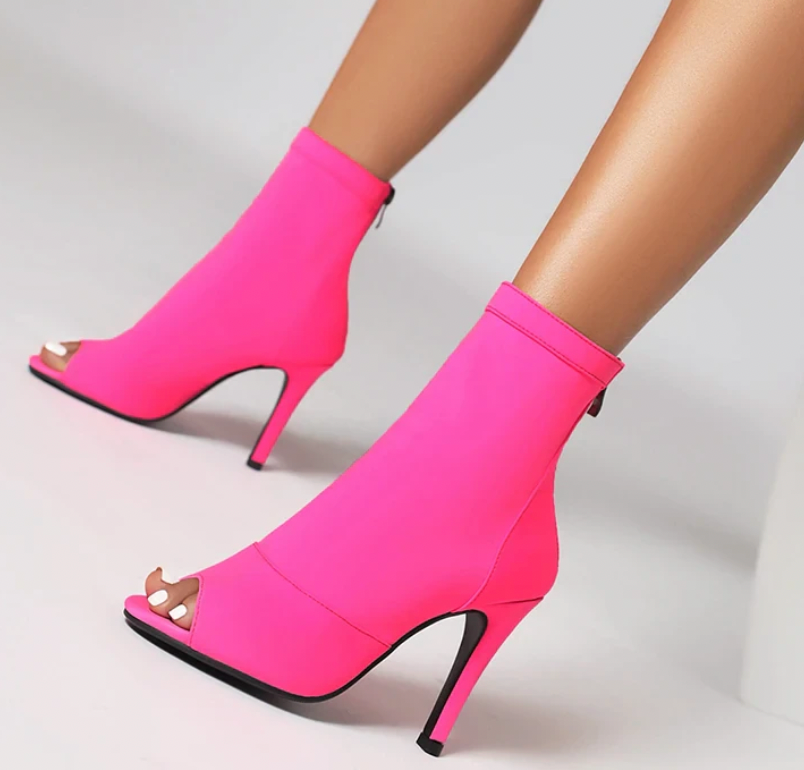 SIGNATURE STRIDE - SOFIA