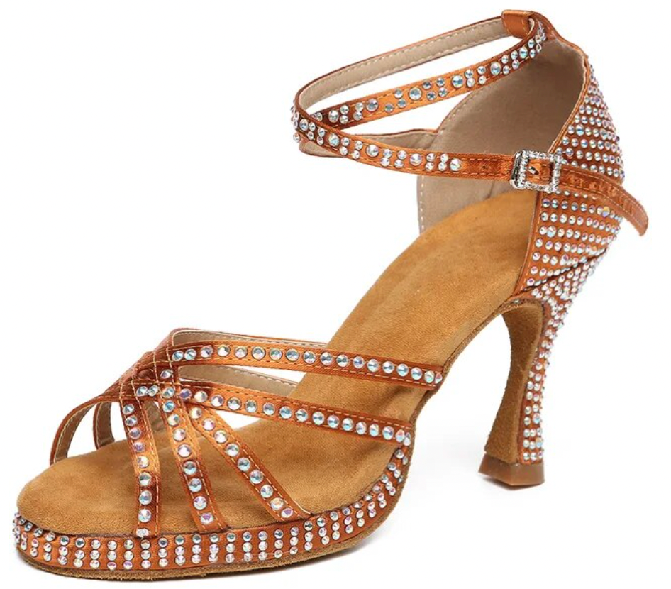 SHOWSTOPPERS - Crystal